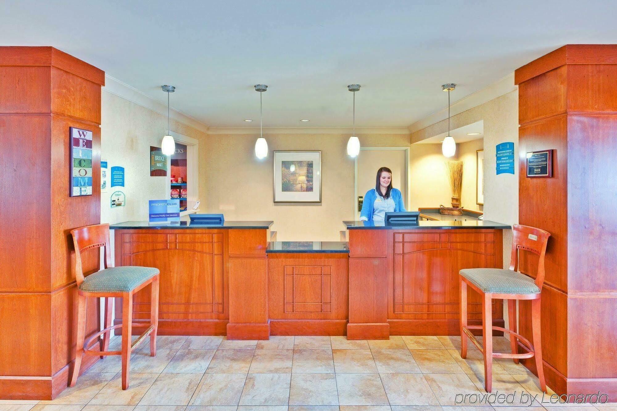 Staybridge Suites Glenview By Ihg Interior foto